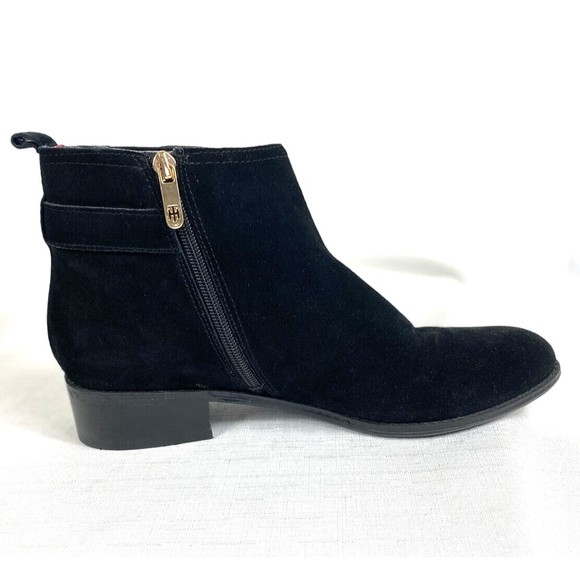 Tommy Hilfiger Women’s Bootie Black Size 10M Suede Boots Chelsea Gold Hardware - Picture 8 of 16